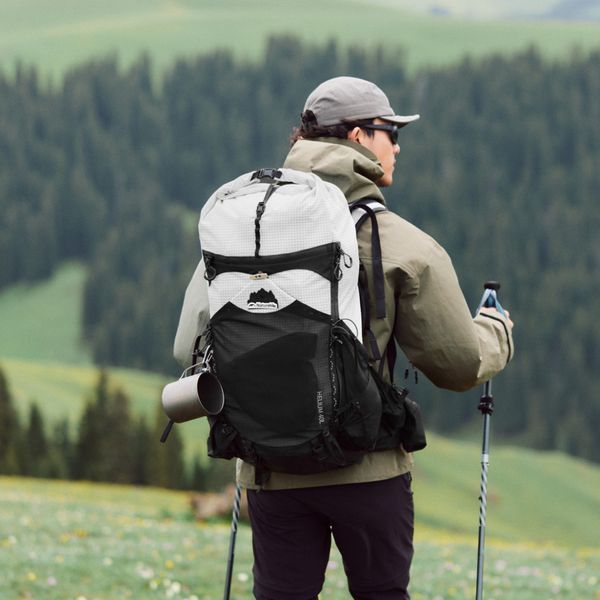 Рюкзак туристичний Naturehike Helium CNK2450XB016, 40 л, білий, L