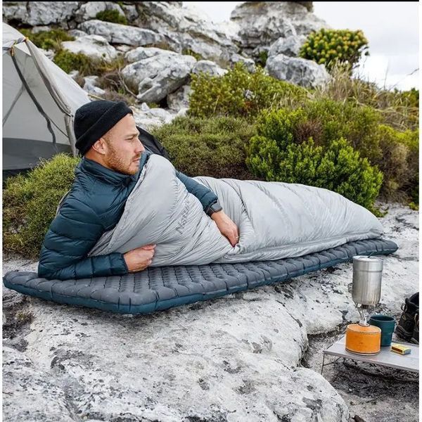 Матрац туристичний надувний одномісний Naturehike CNH22DZ018, надлегкий, 183x64x7 см, чорний, для туризму із мішком для надування