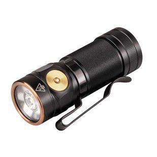 Ліхтар ручний Fenix E18R Cree XP-L HI LED E18R фото