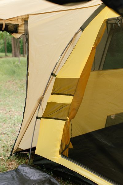Намет Tramp Anaconda 4 (V3) UTRT-109-sand