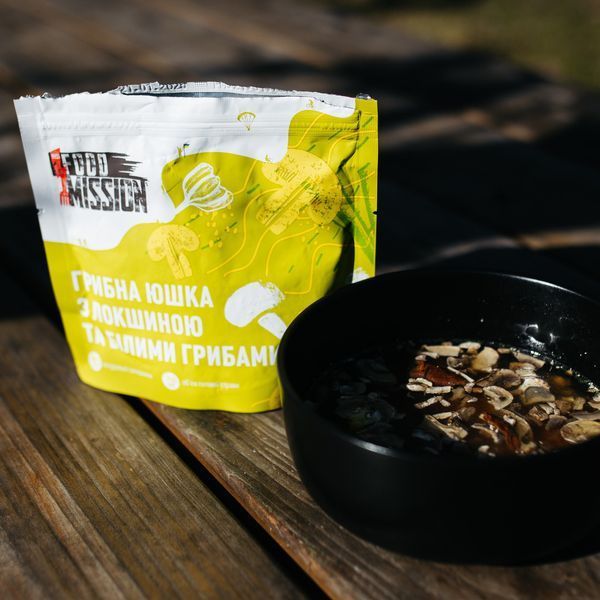Грибна юшка з локшиною та білими грибами 1365086434 фото