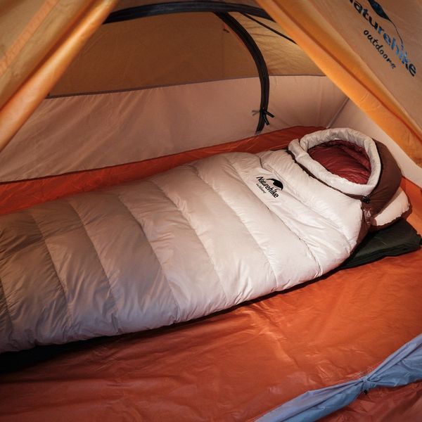 Спальник з натуральним пухом Naturehike Snowbird NH20YD001, p-р L, коричневий 720 г 6927595761304 фото